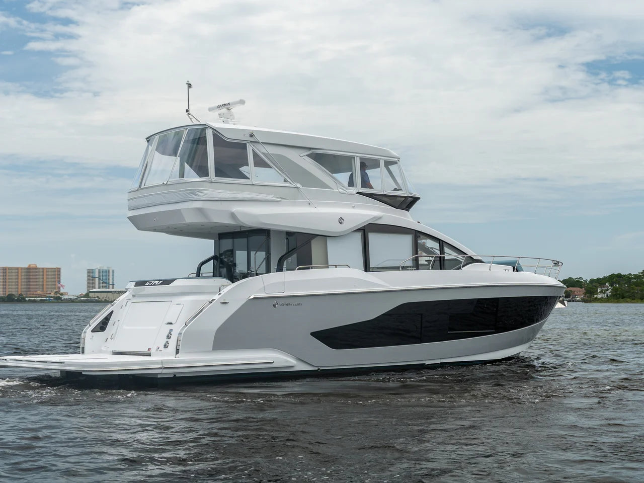 2026 Cruisers Yachts 57 FLY 57.0 feet, Panama City, FL #6