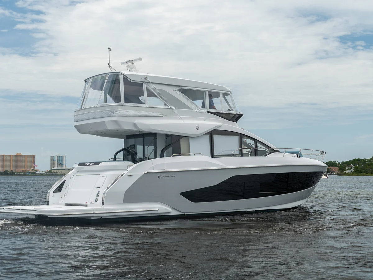 2026 Cruisers Yachts 57 FLY 57.0 feet, Panama City, FL #6