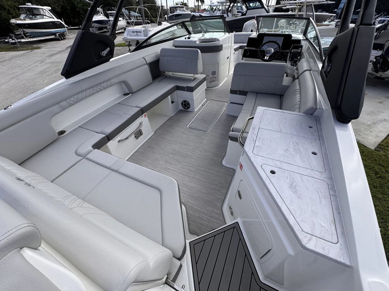 2026 Sea Ray SDX 290 Outboard 29.0 feet, Stuart, Florida #11