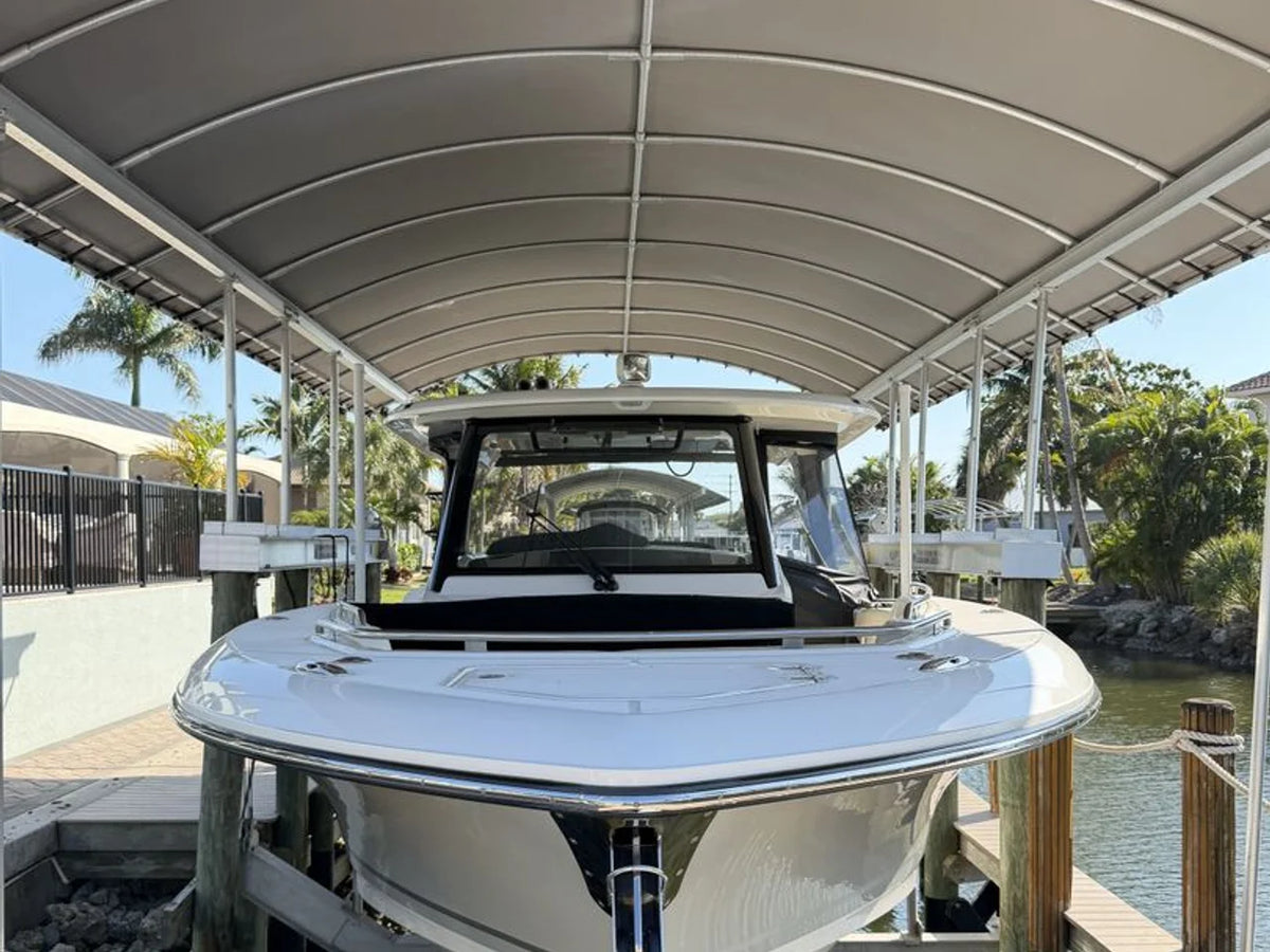 2023 Boston Whaler 350 REALM 35.0 feet, Fort Myers, FL #5