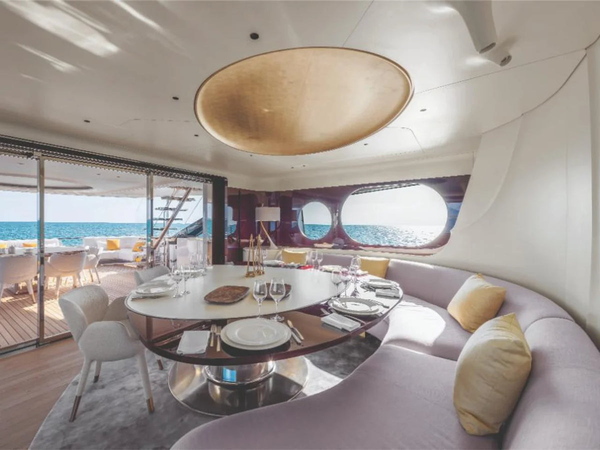 2027 Azimut Grande Trideck 125.0 feet, Inuvik, Northwest Territories #36