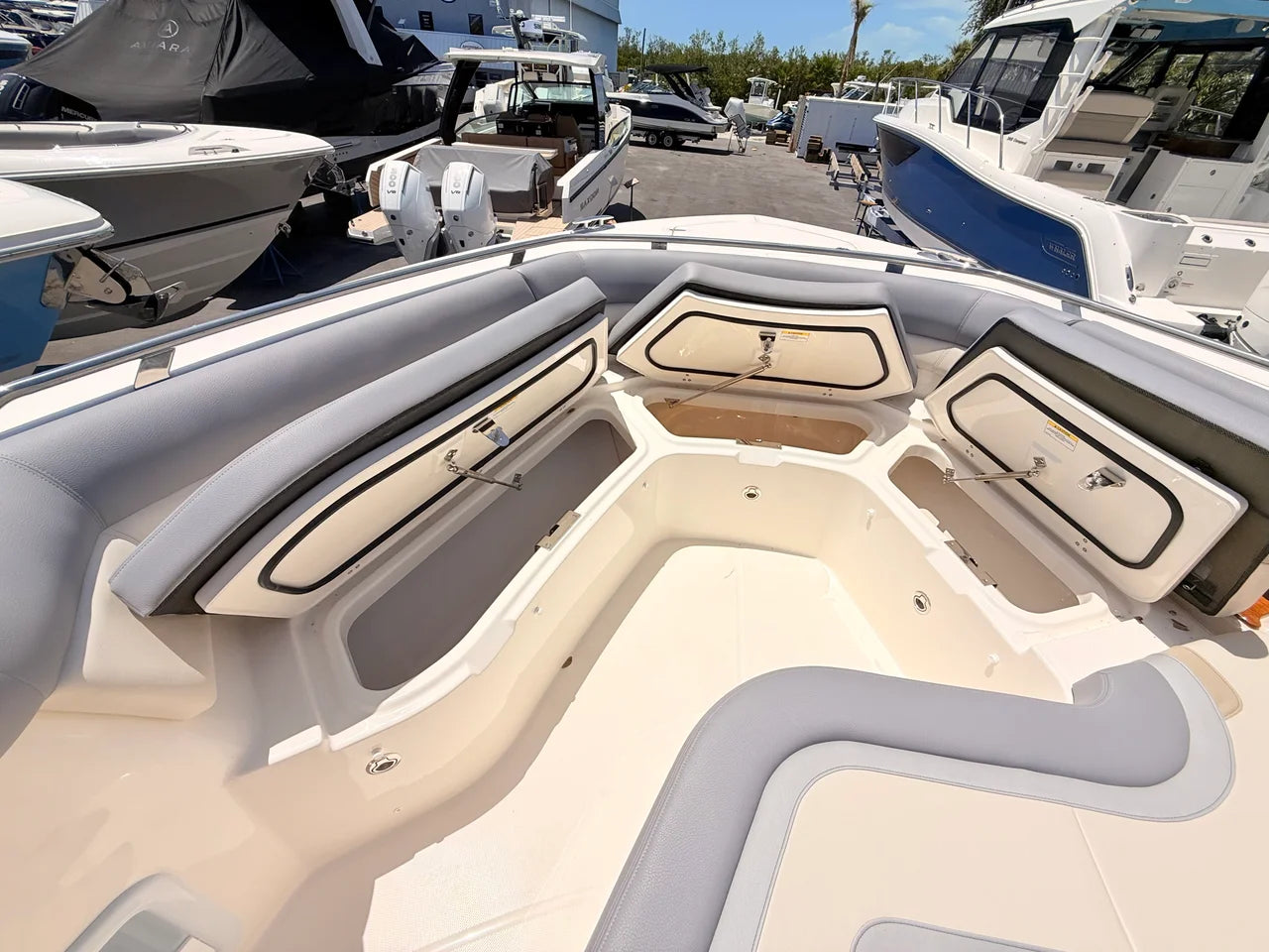 2026 Boston Whaler 380 Realm 38.0 feet, St Petersburg, FL #71