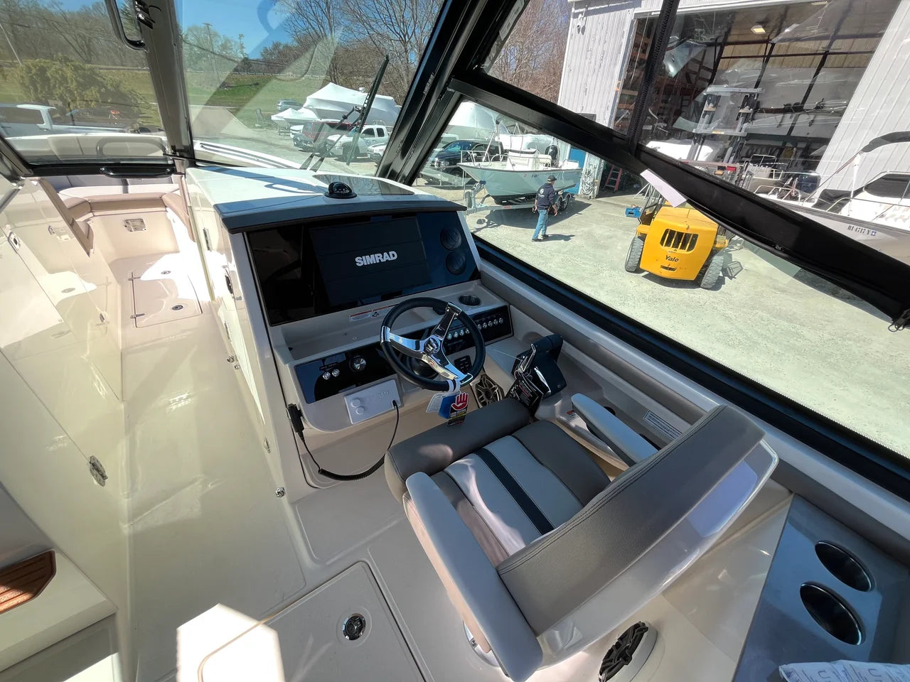 2026 Boston Whaler 330 Vantage 33.0 feet, Wakefield, RI #22