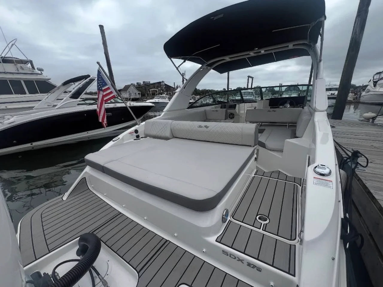 2025 Sea Ray 270 SDX-OB 27.0 feet, Danvers, Massachusetts #4
