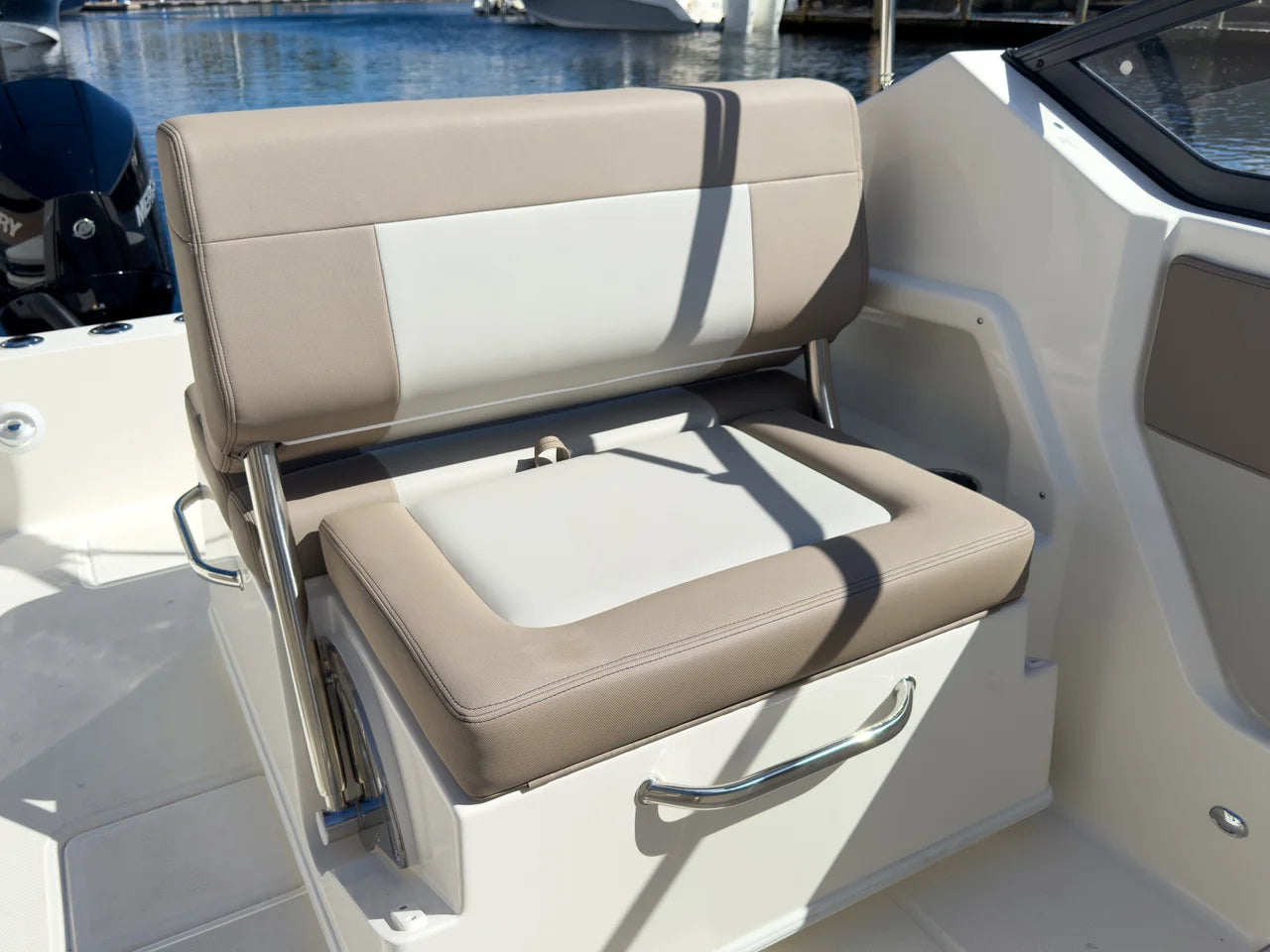2026 Boston Whaler 210 Vantage 21.0 feet, Fort Myers, FL #9