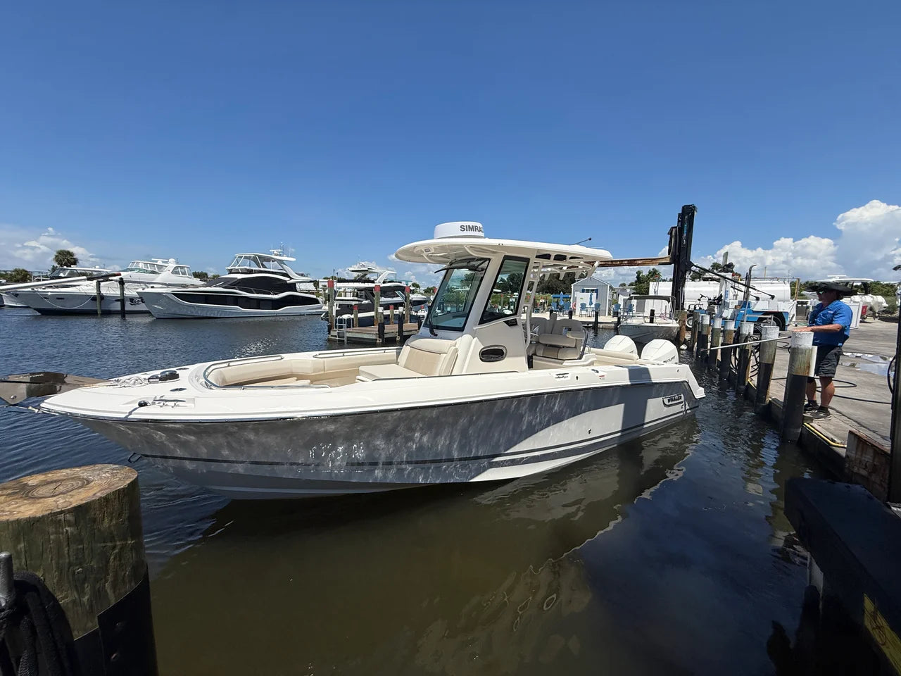 2026 Boston Whaler 250 Outrage 25.0 feet, Venice, Florida #1