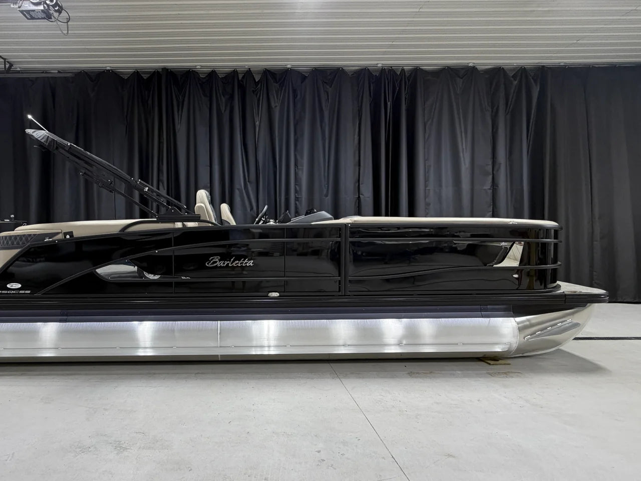 2027 Barletta LUSSO25QCSS 25.0 feet, Crosslake, Minnesota #1