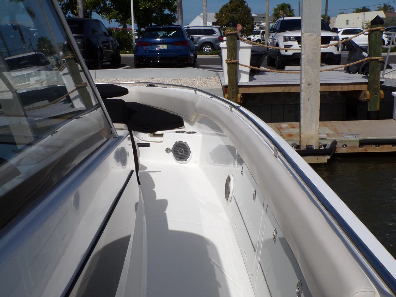 2018 Boston Whaler 420 OUTRAGE 42.0 feet, Naples, FL #22