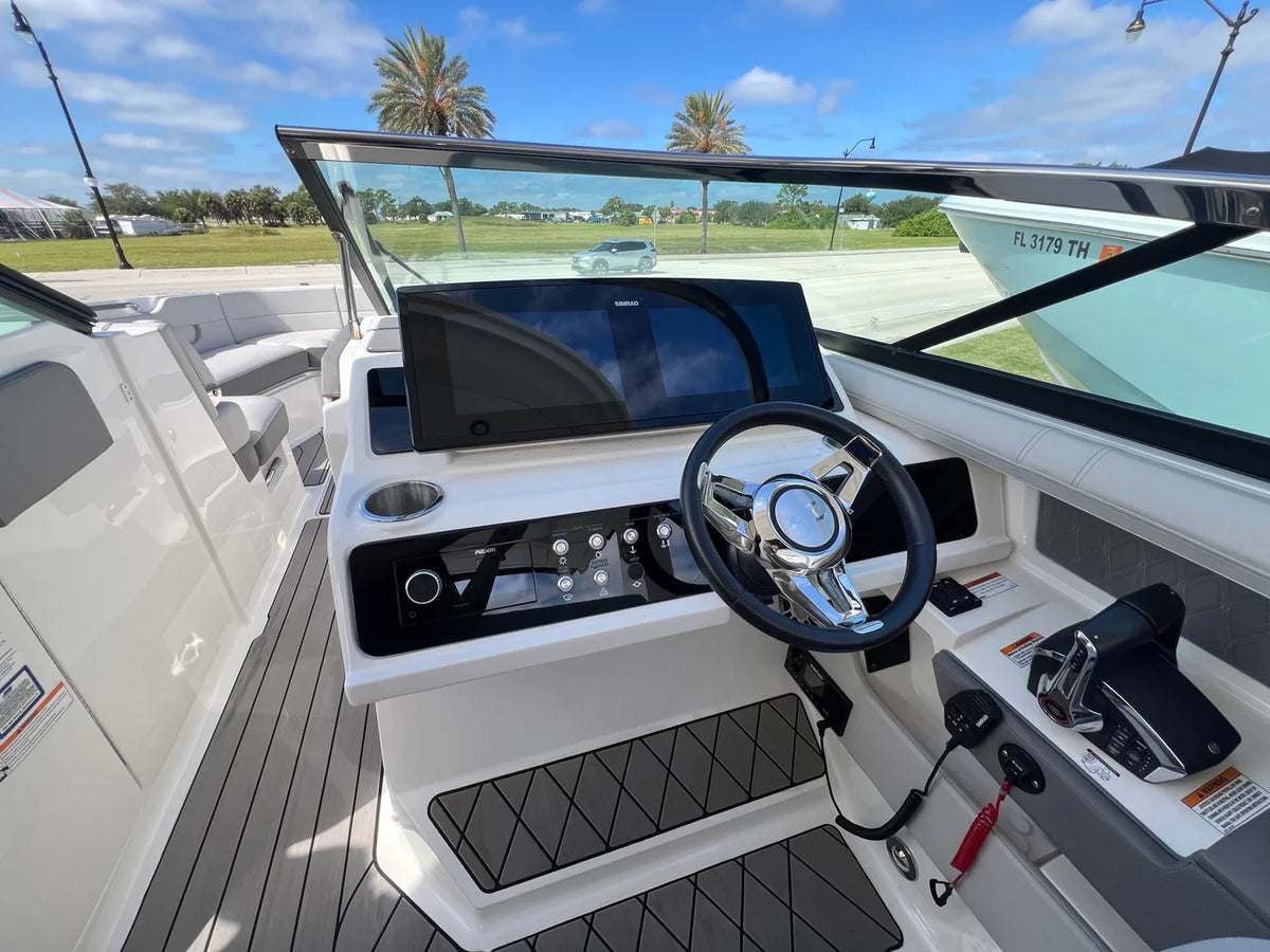 2023 Sea Ray SLX 310 Outboard 31.0 feet, Venice, Florida #23