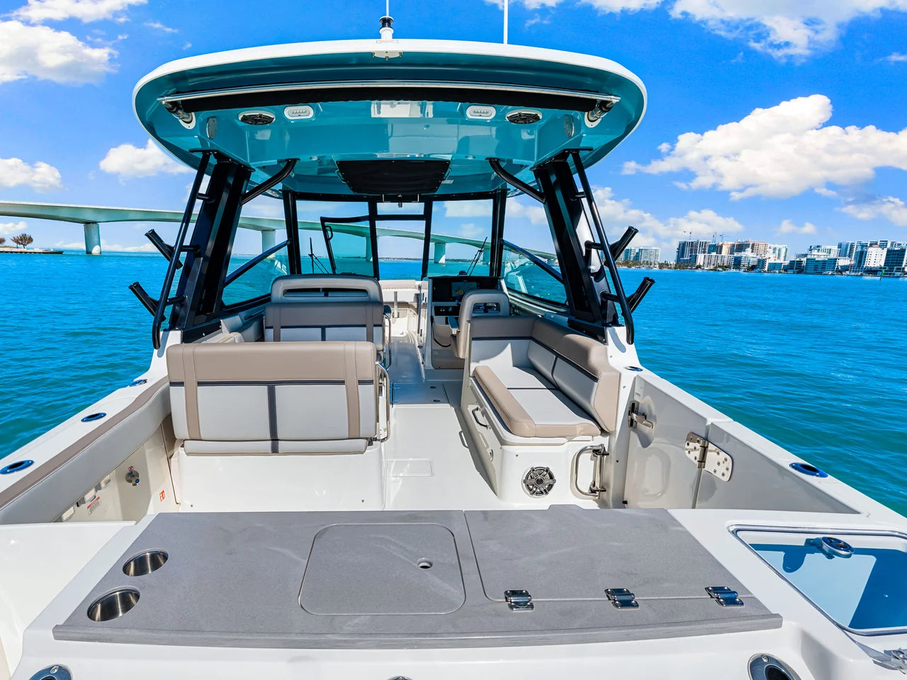 2026 Boston Whaler 330 Vantage 33.0 feet, Sarasota, FL #28