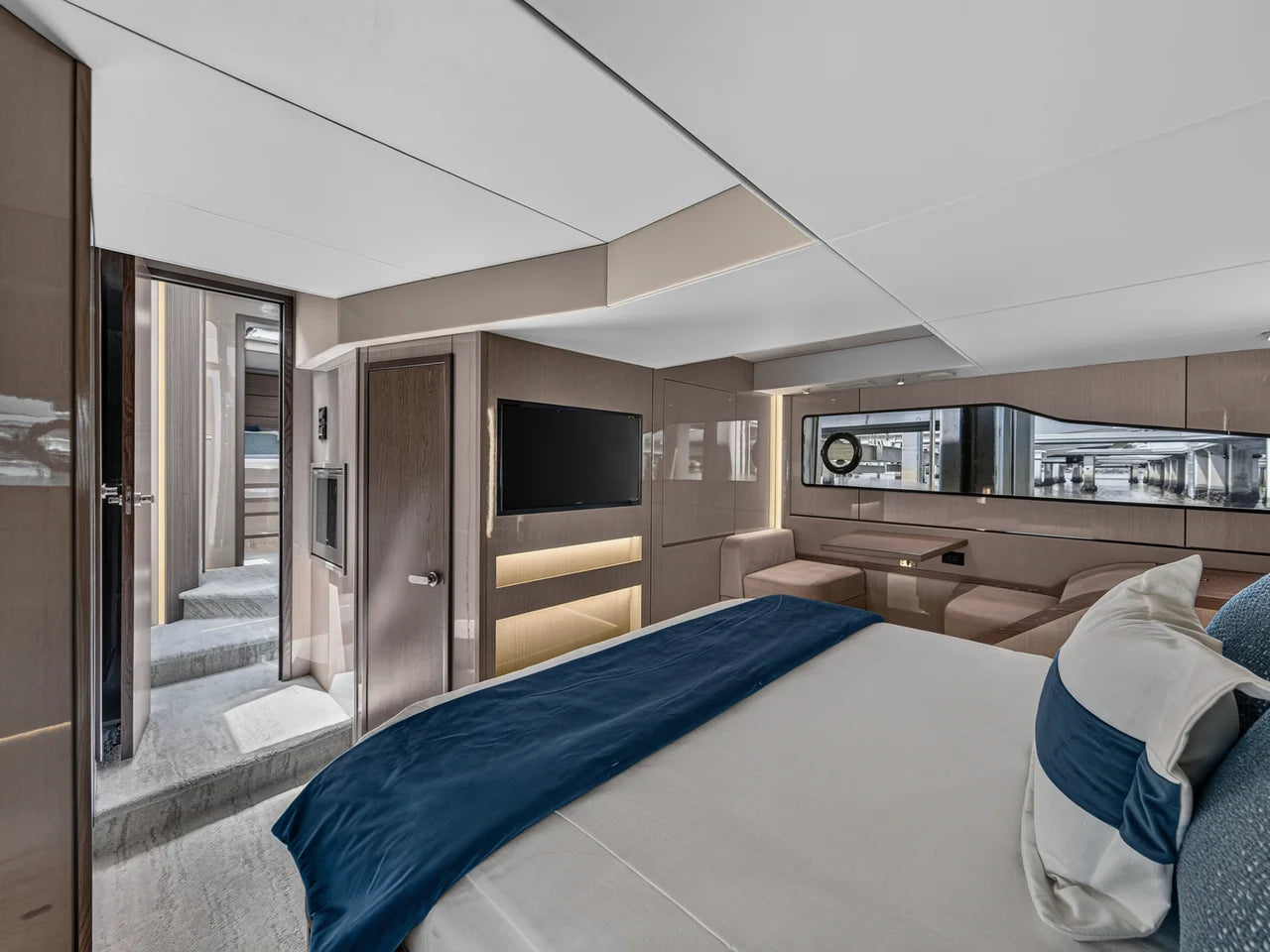 2026 Cruisers Yachts 57 FLY 57.0 feet, Stuart, Florida #28