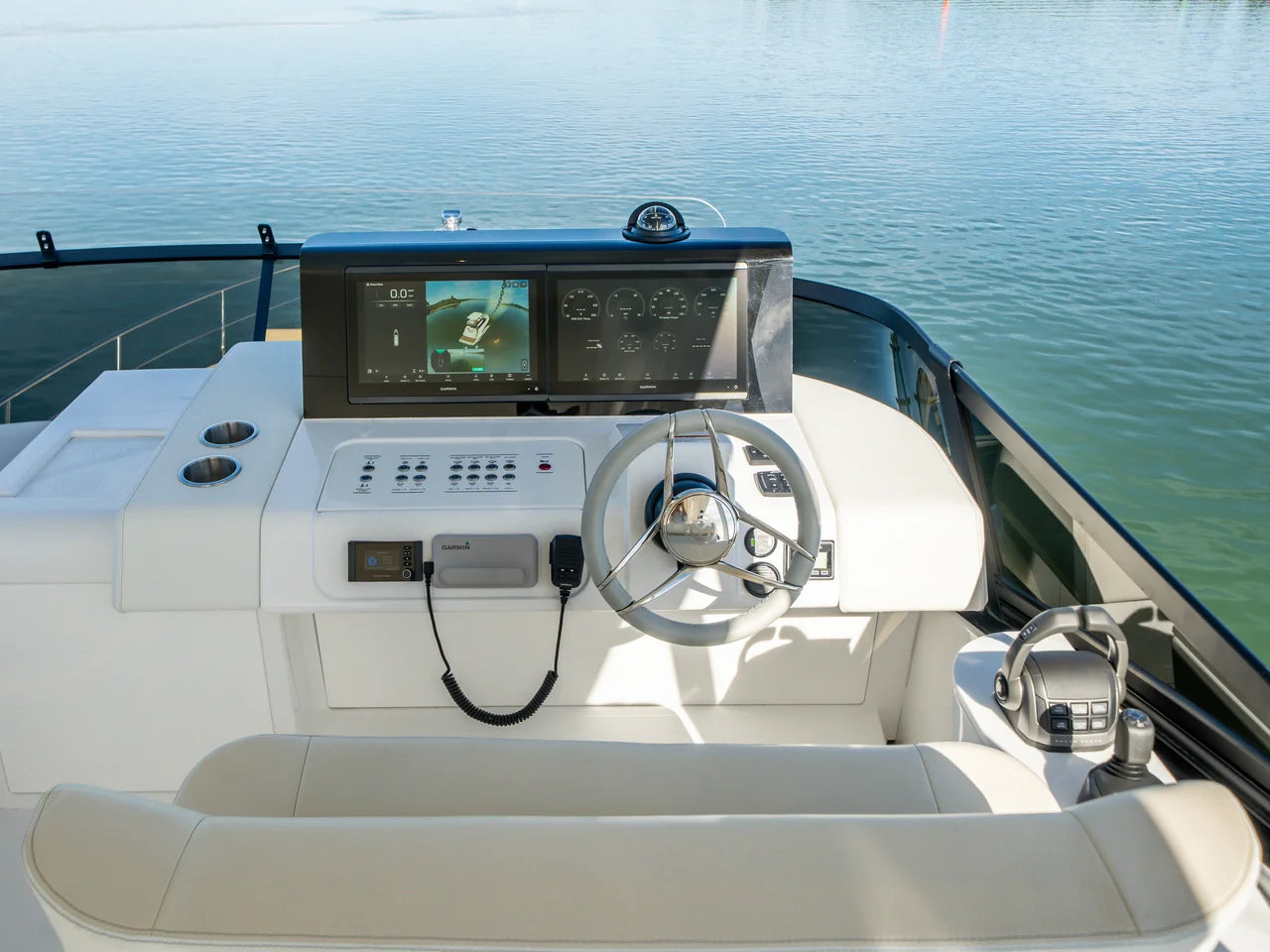 2026 Cruisers Yachts 57 FLY 57.0 feet, Jupiter, Florida #28
