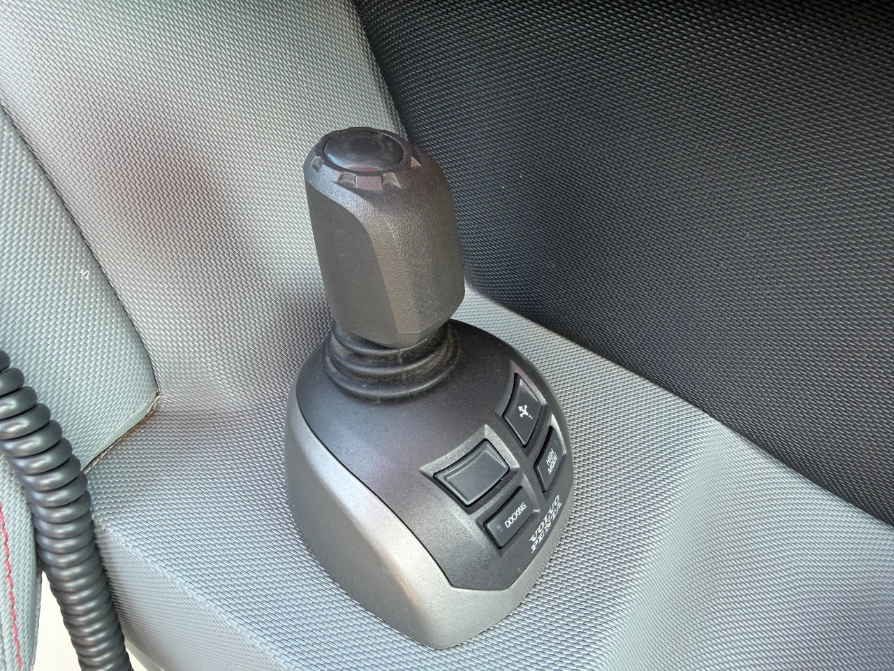 2022 Cobalt R30 30.0 feet, Lake Ozark, MO #25