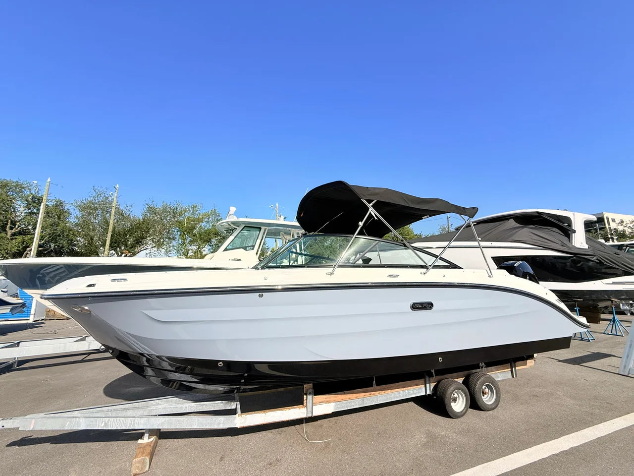2026 Sea Ray SDX 250 Outboard 25.0 feet, St Petersburg, FL #2