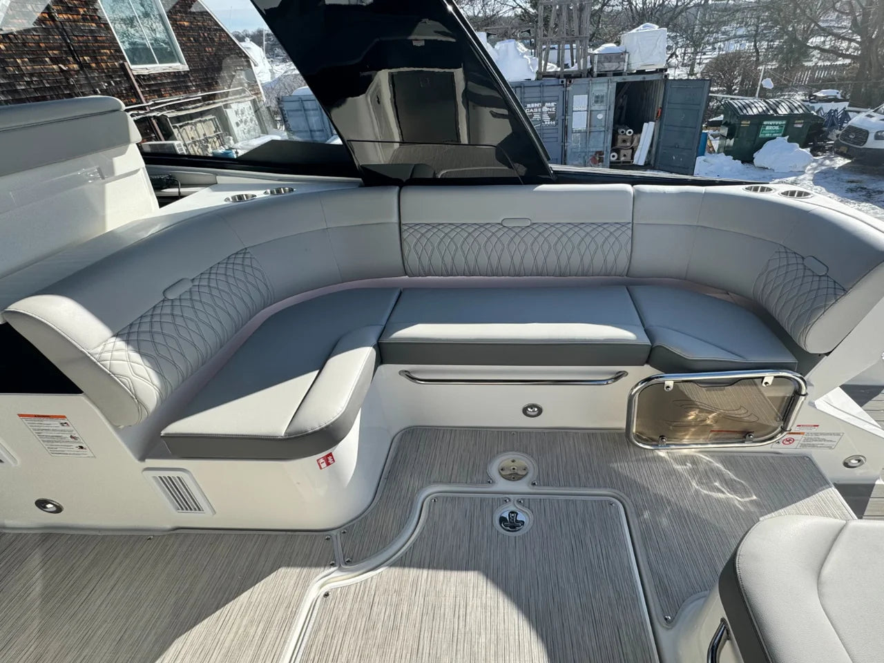 2026 Sea Ray Sundancer 370 Outboard 37.0 feet, Huntington, NY #7