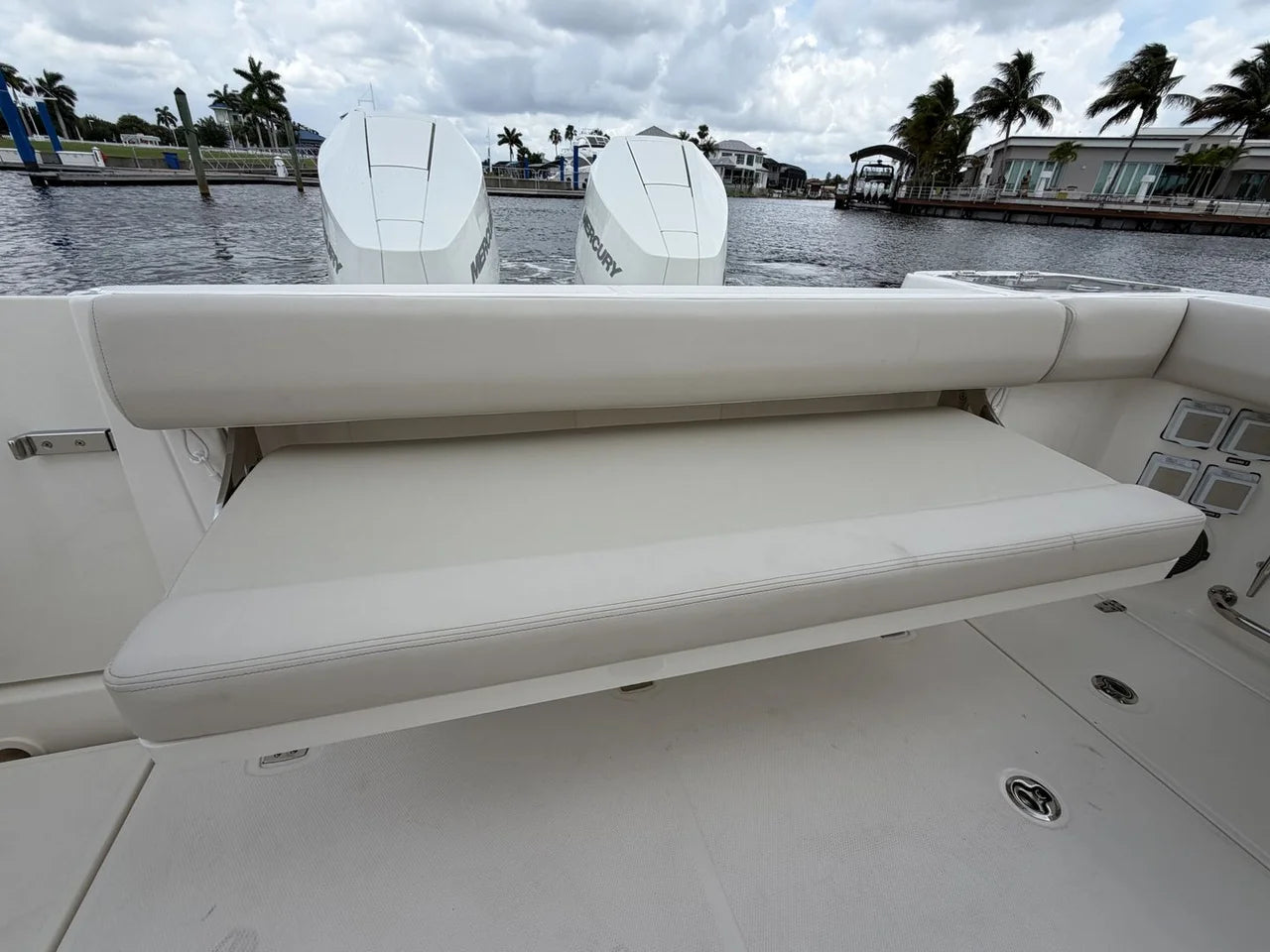 2027 Boston Whaler 325 Conquest 32.0 feet, Fort Myers, FL #9