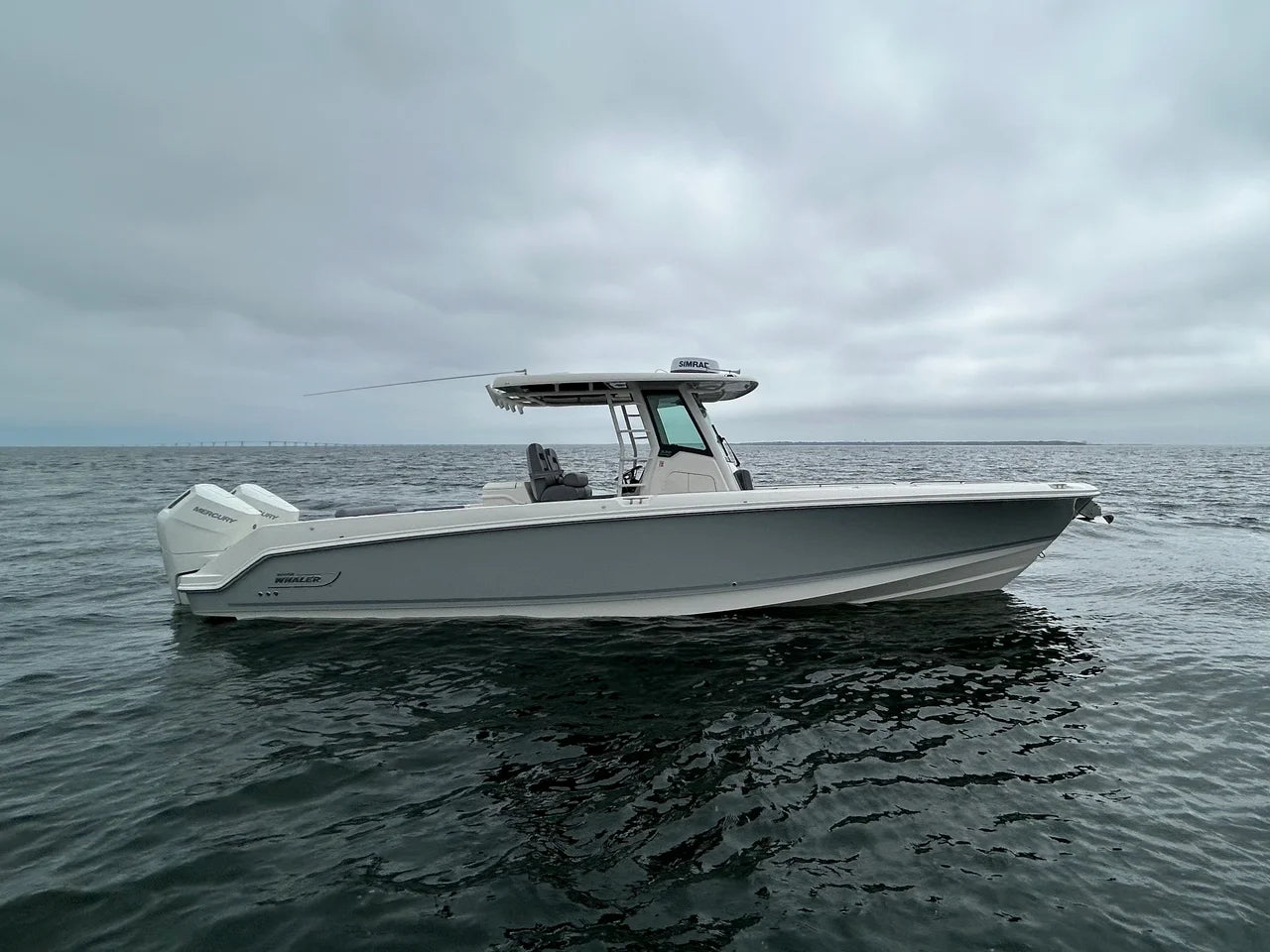 2026 Boston Whaler 330 Outrage 33.0 feet, Pensacola, Florida #9