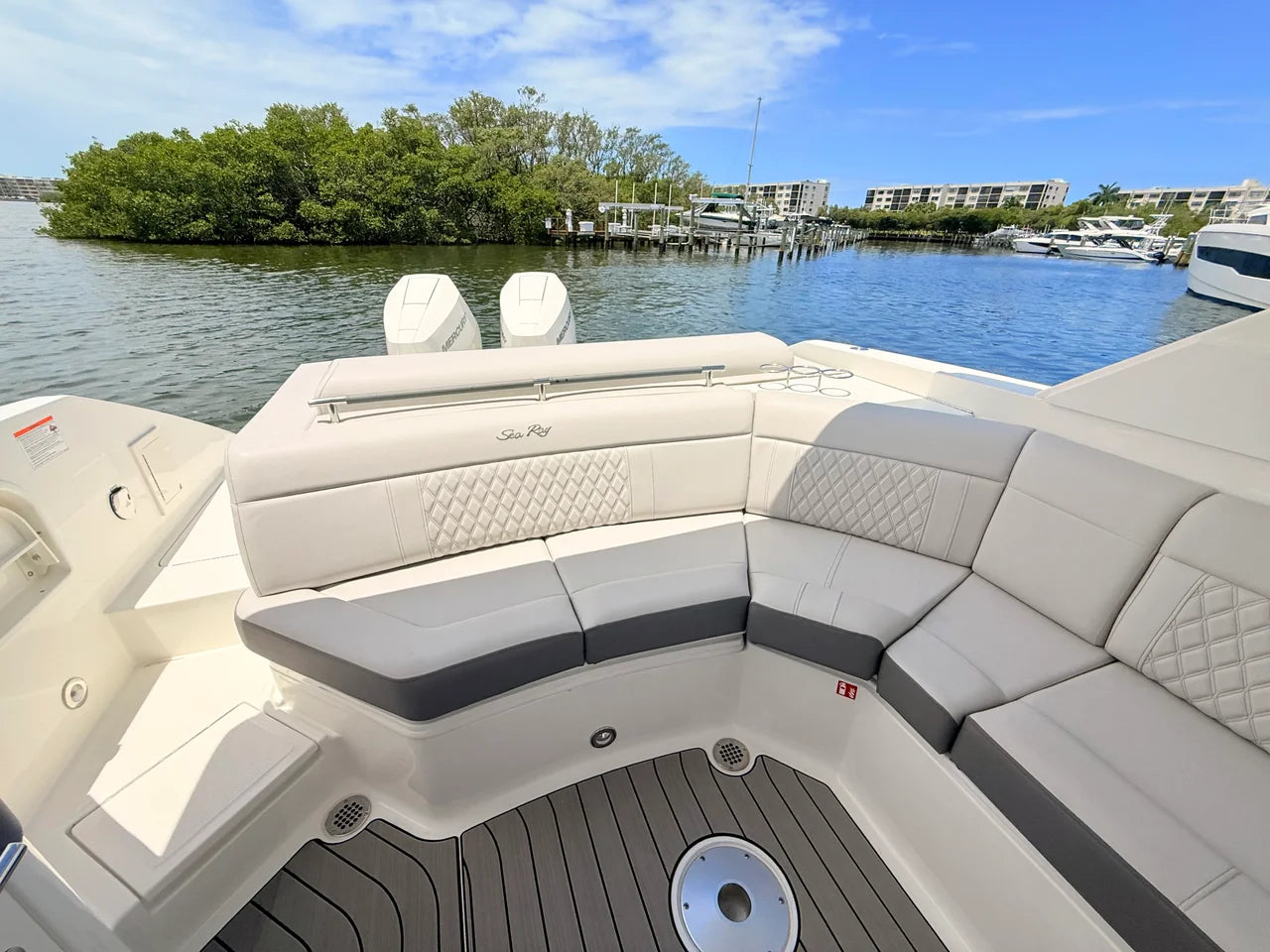 2026 Sea Ray SLX 310 Outboard 31.0 feet, St Petersburg, FL #38