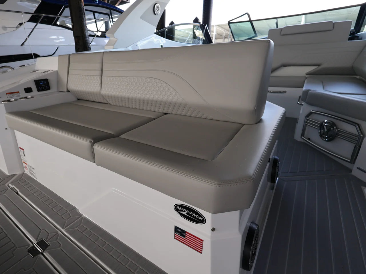 2026 Cruisers Yachts 38 GLS Outboard 38.0 feet, Naples, Florida #14