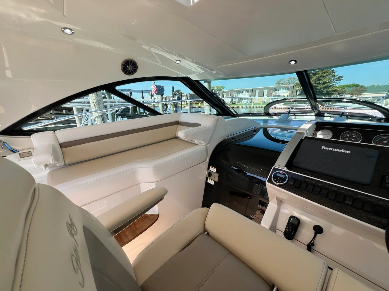 2015 Sea Ray 410 Sundancer 41.0 feet, Huntington, NY #27