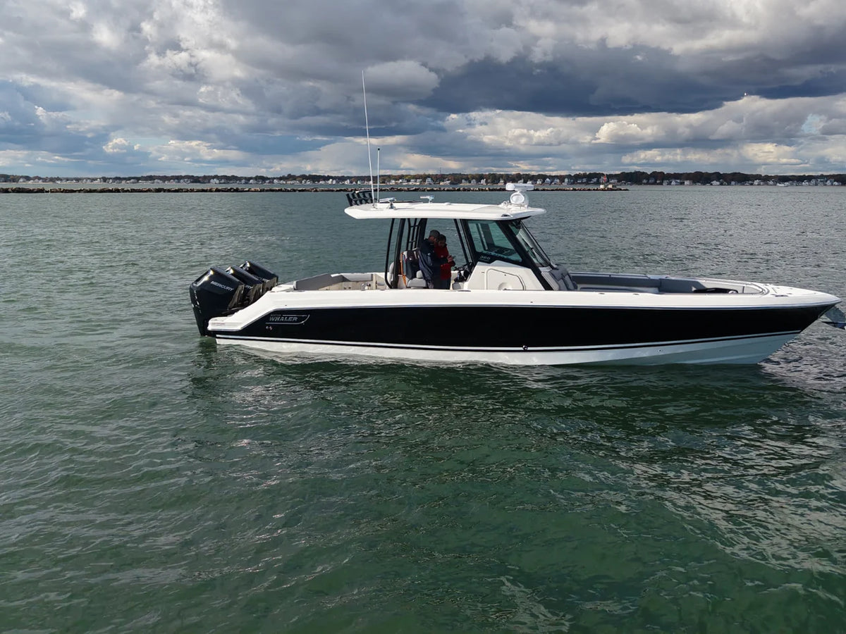 2026 Boston Whaler 360 Outrage 36.0 feet, Westbrook, Connecticut #15
