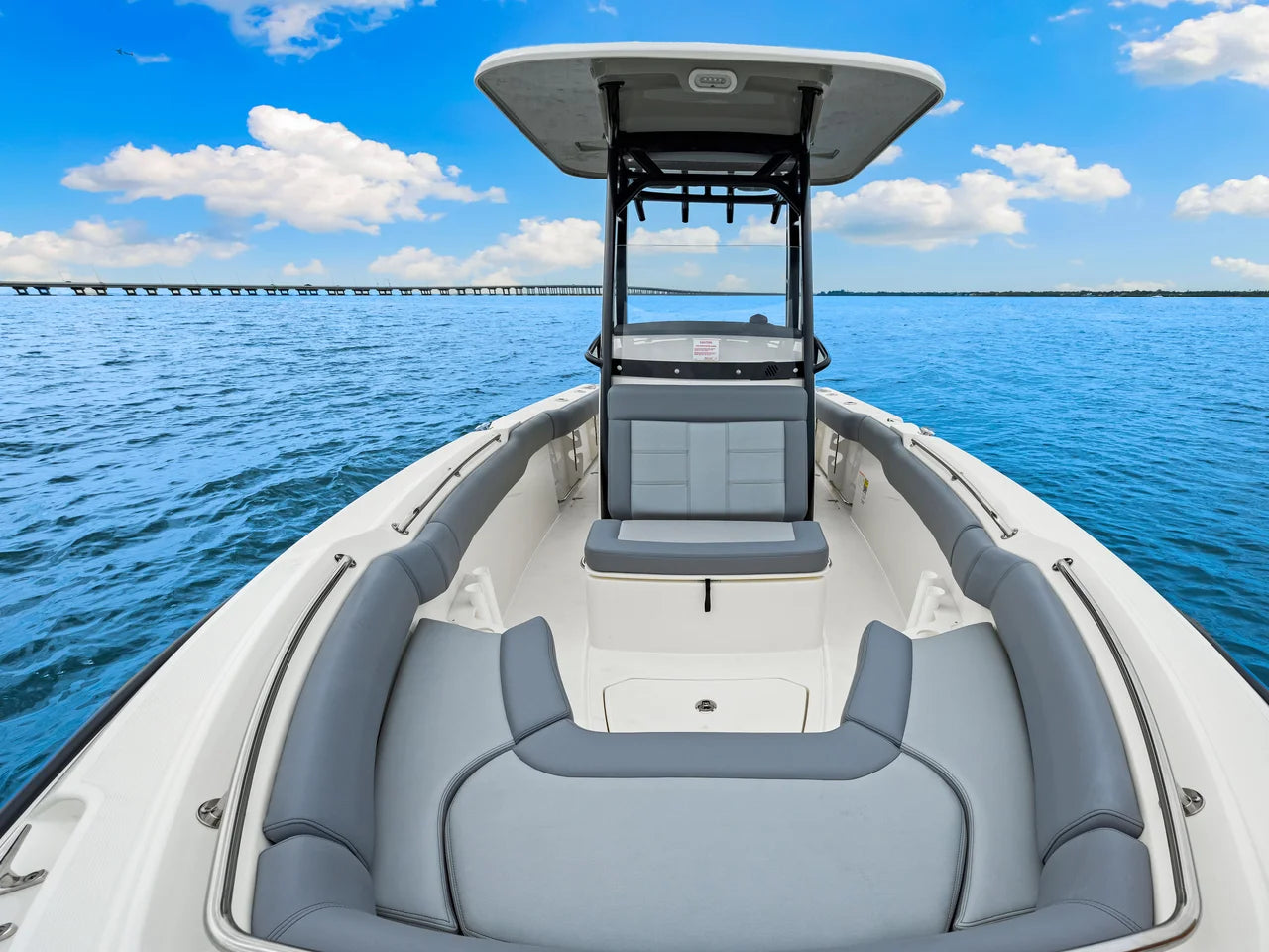 2025 Boston Whaler 230 Outrage 23.0 feet, Clearwater, Florida #61