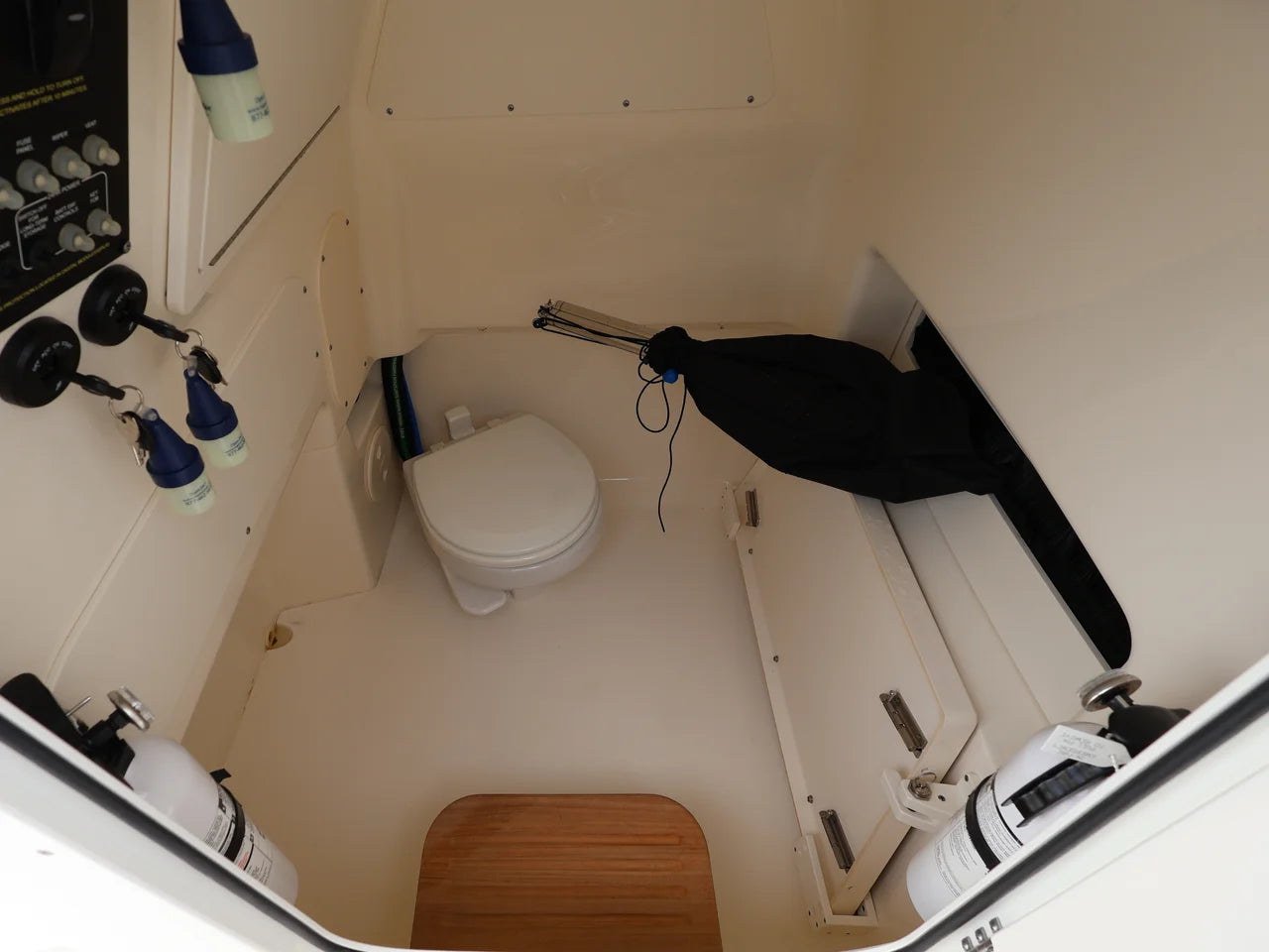 2023 Boston Whaler 280 Dauntless 28.0 feet, Naples, Florida #25