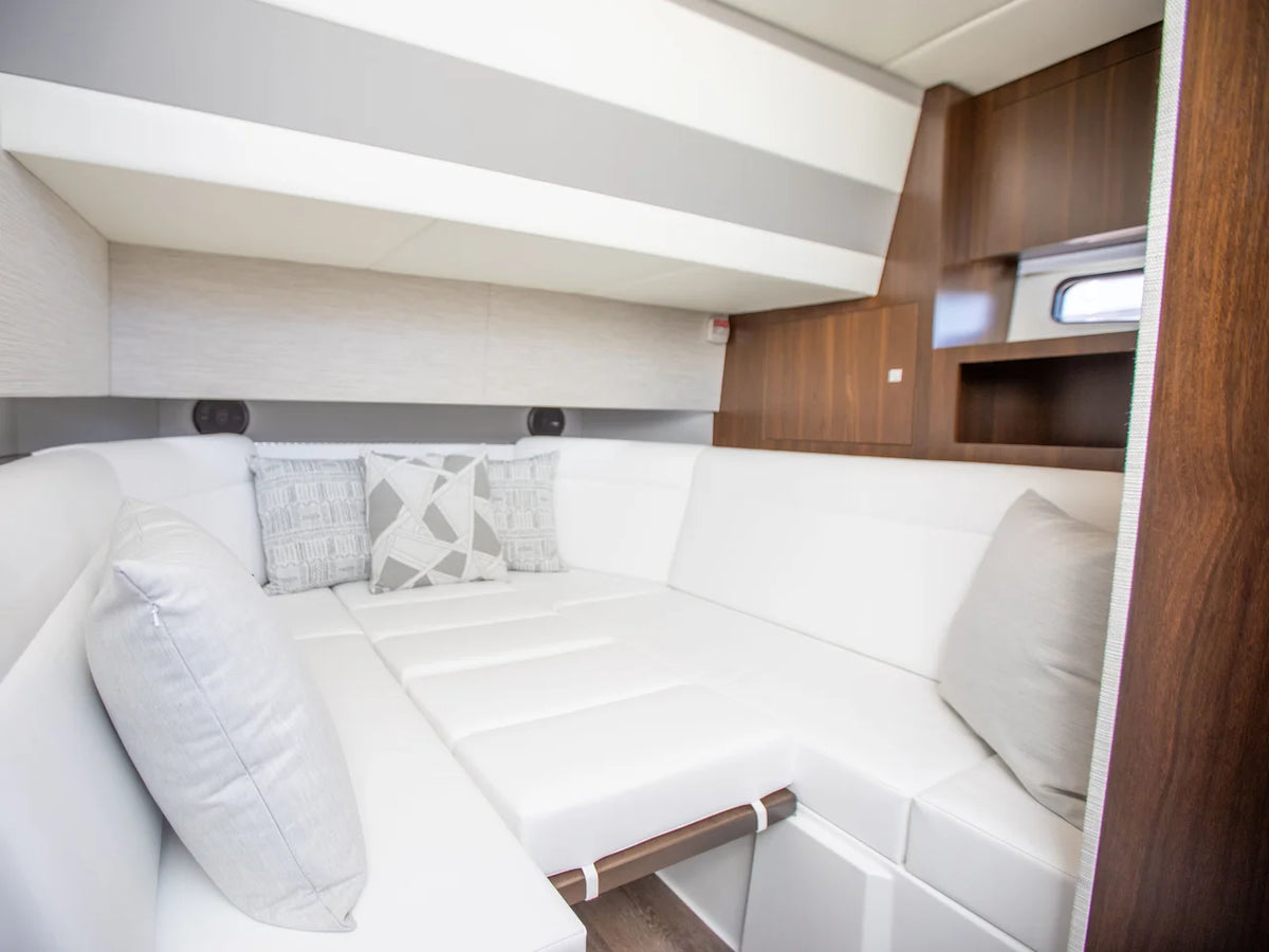 2027 Cruisers Yachts 42 GLS Outboard 42.0 feet, Brick Township, New Jersey #38
