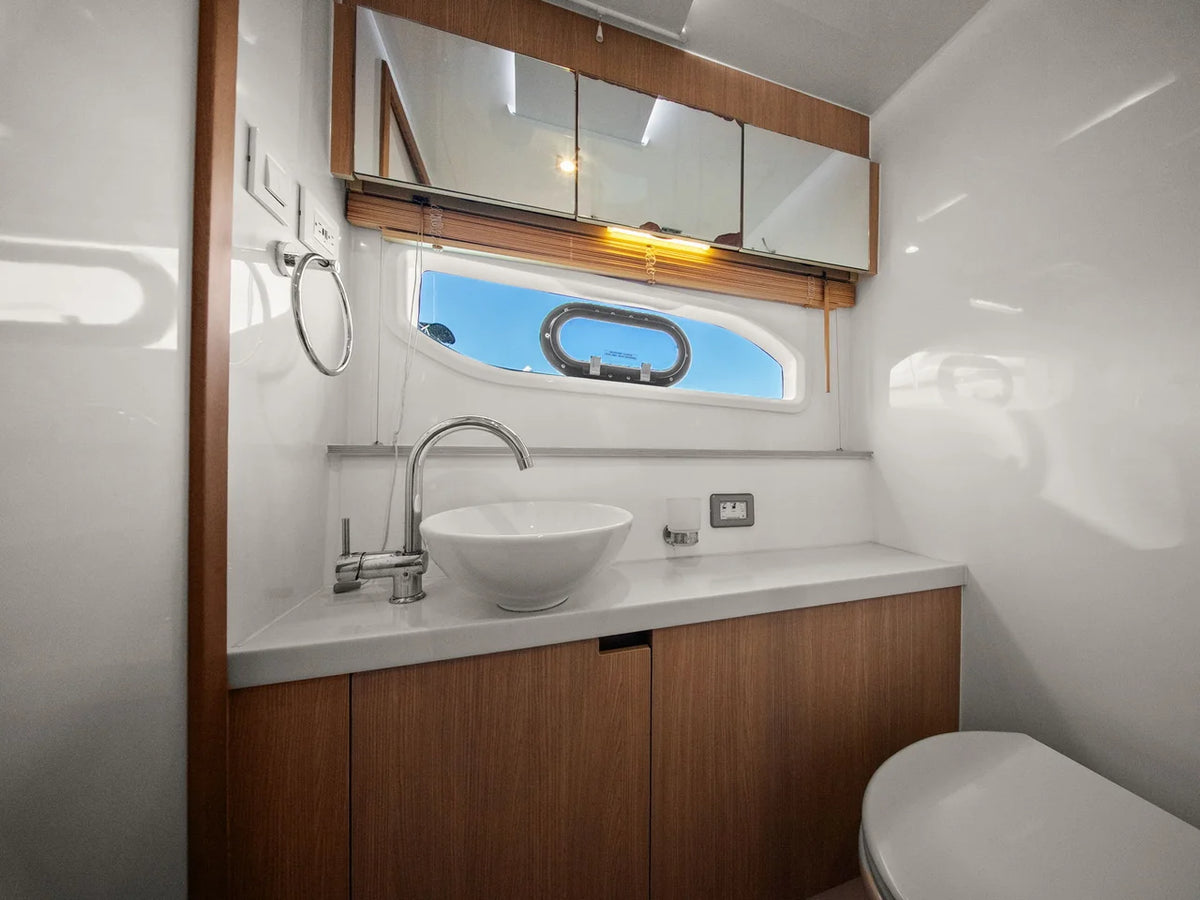 2017 Aquila 44 YACHT 44.0 feet, St Petersburg, FL #38
