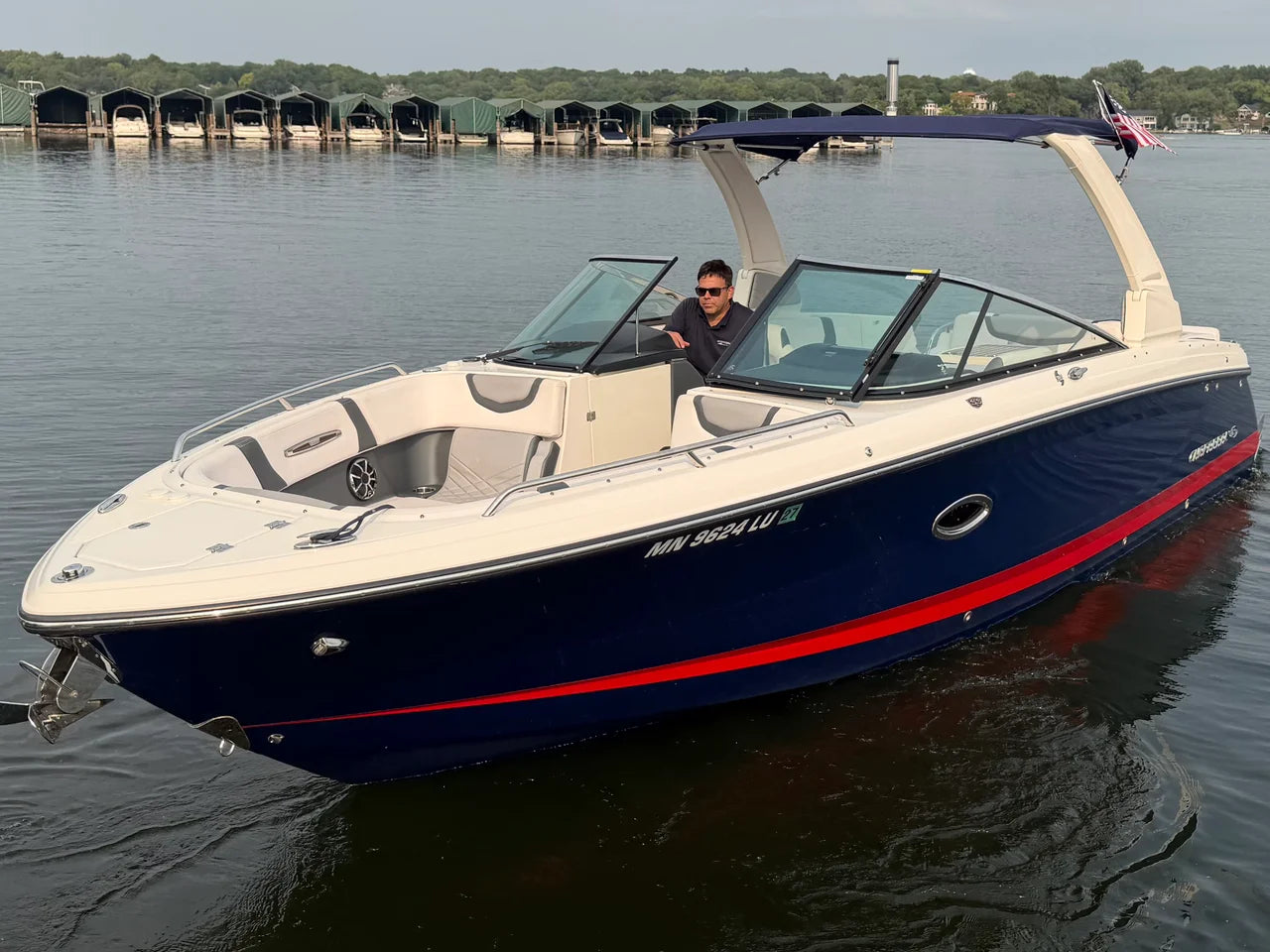 2019 Chaparral 297 SSX SURF 29.0 feet, Excelsior, Minnesota #8