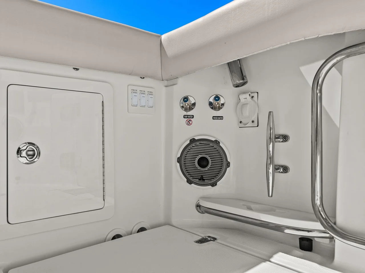2025 Boston Whaler 405 CONQUEST 41.0 feet, St Petersburg, FL #62