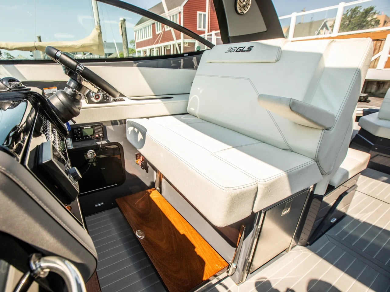 2024 Cruisers Yachts 38 GLS-OB SB 38.0 feet, Clearwater, Florida #38