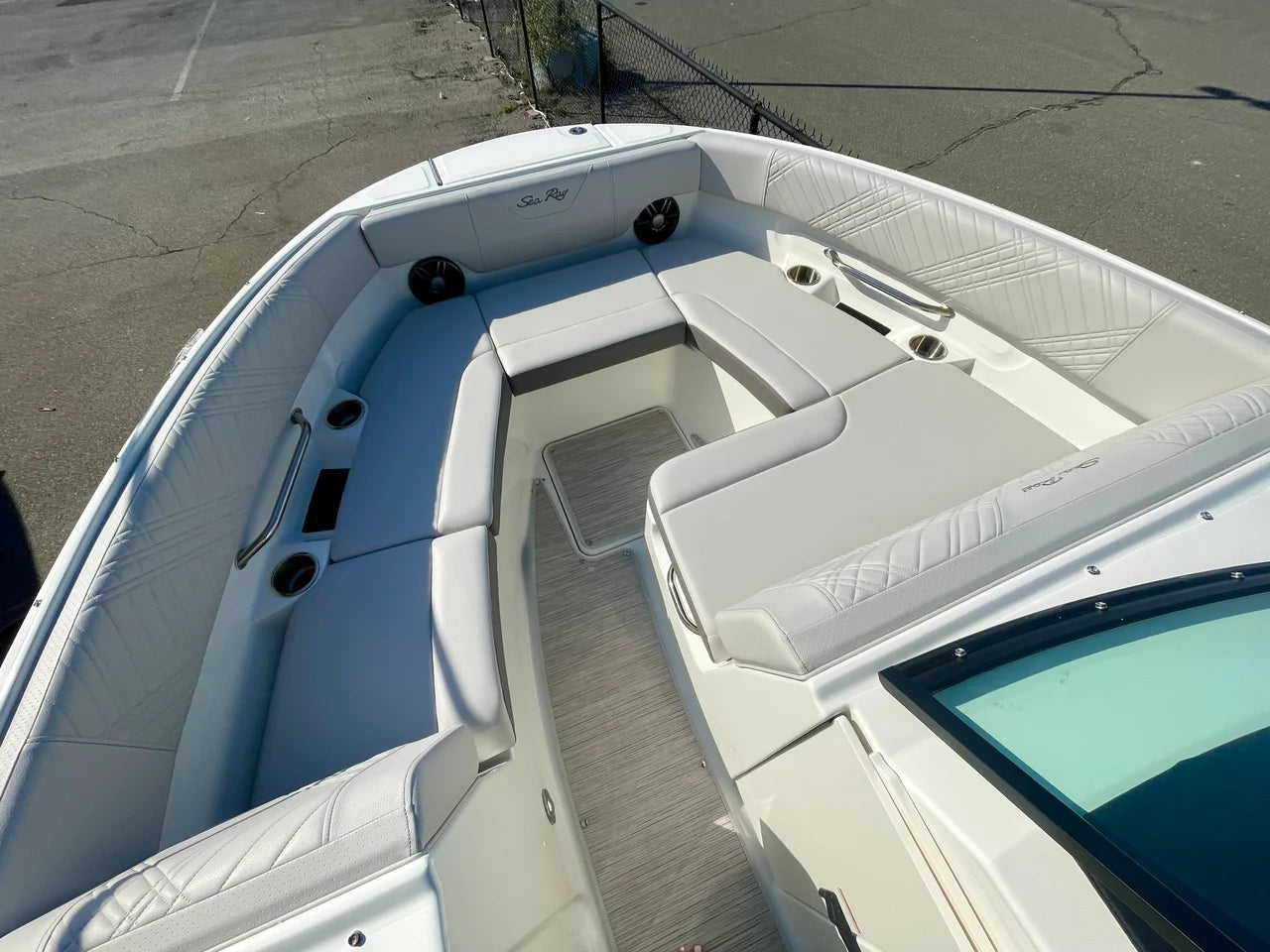 2026 Sea Ray SDX 250 Outboard 25.0 feet, Danvers, Massachusetts #15