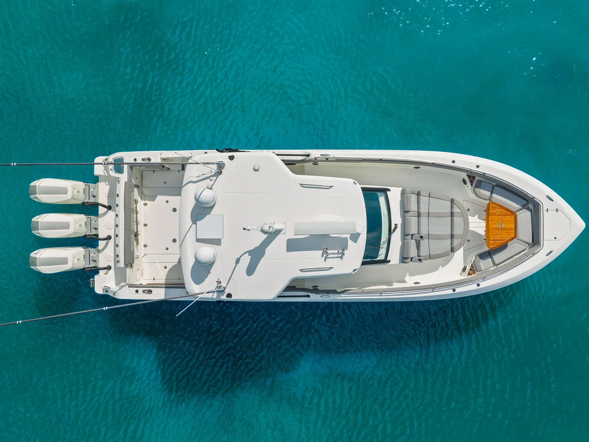 2023 Boston Whaler 420 OUTRAGE 42.0 feet, Naples, Florida #15