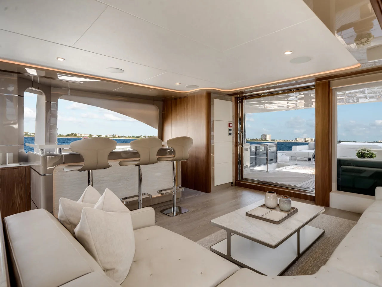 2026 Ocean Alexander 30R 98.0 feet, Pompano Beach, FL #16