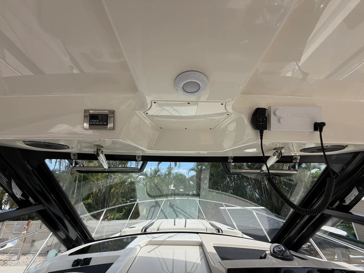 2023 Boston Whaler 325 CONQUEST 32.0 feet, Naples, FL #40