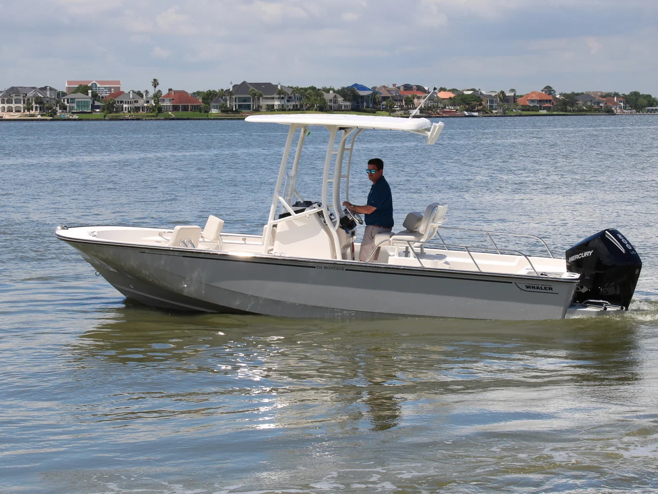 2026 Boston Whaler 210 Montauk 21.0 feet, Seabrook, TX #1