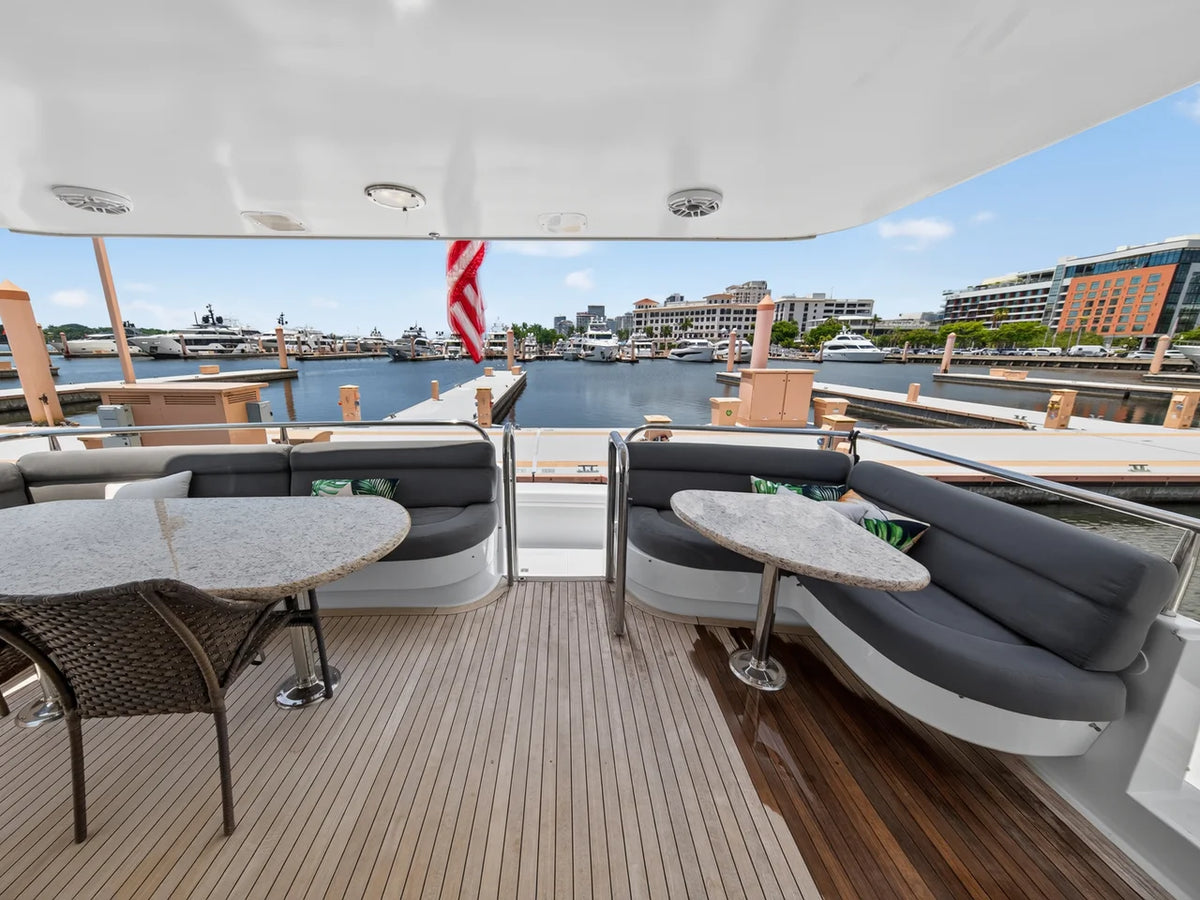 2001 Lazzara 80 SL SKYLOUNGE 80.0 feet, West Palm Beach, FL #118