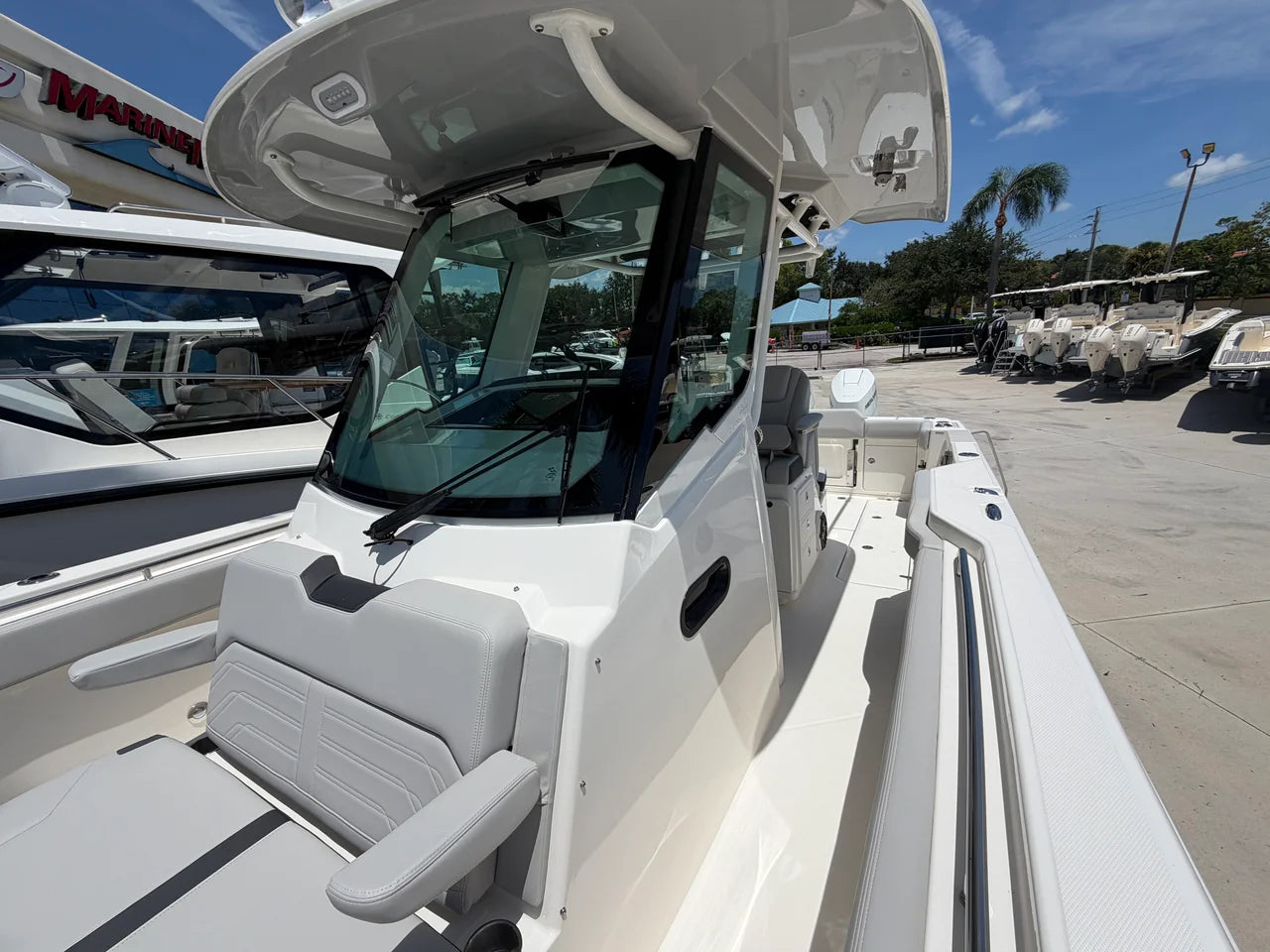 2026 Boston Whaler 330 Outrage 33.0 feet, Stuart, Florida #48