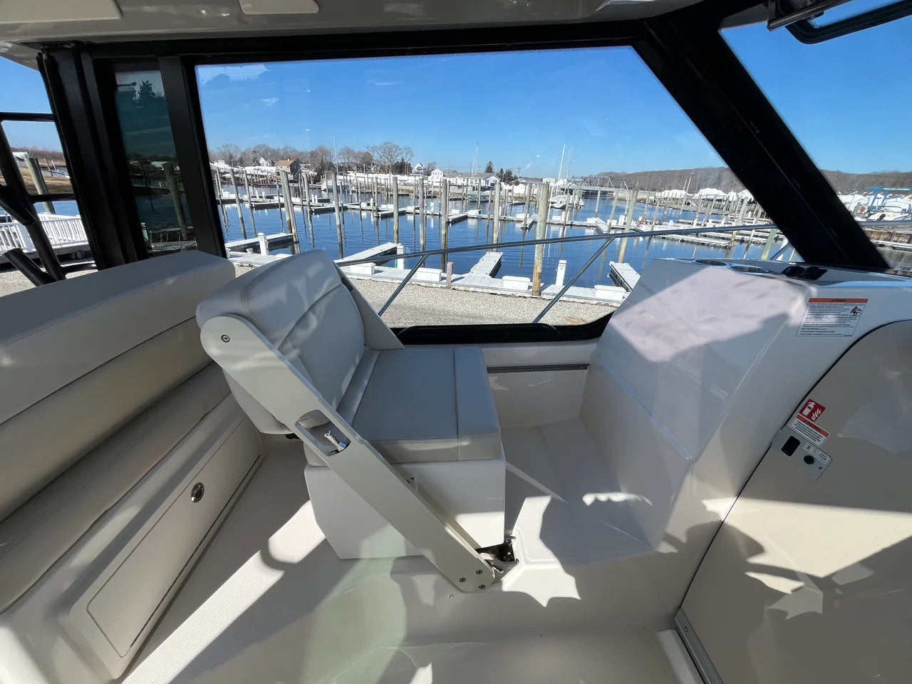 2026 Boston Whaler 325 Conquest 32.0 feet, Westbrook, Connecticut #33