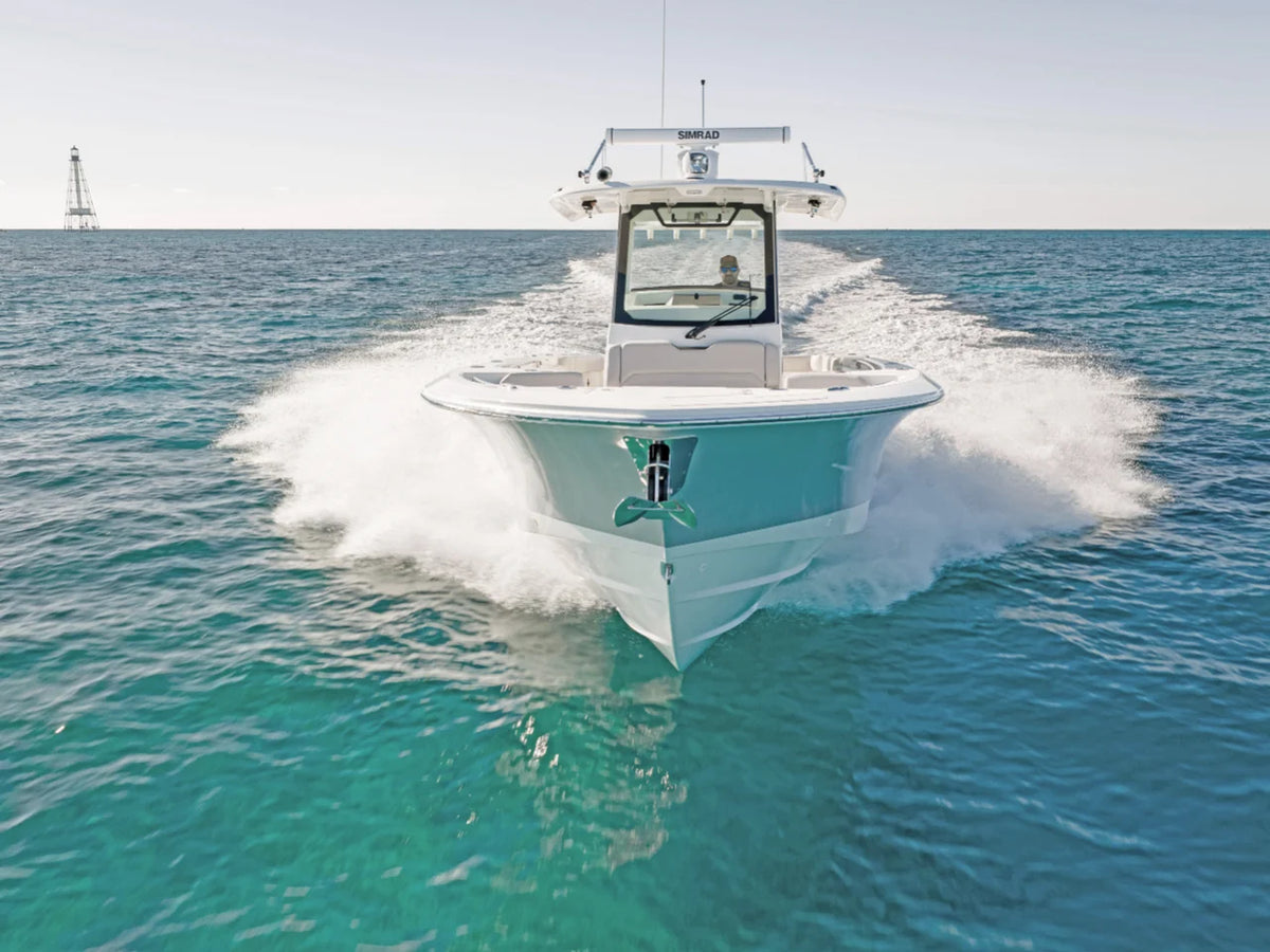 2027 Boston Whaler 330 Outrage 33.0 feet, Inuvik, Northwest Territories #2