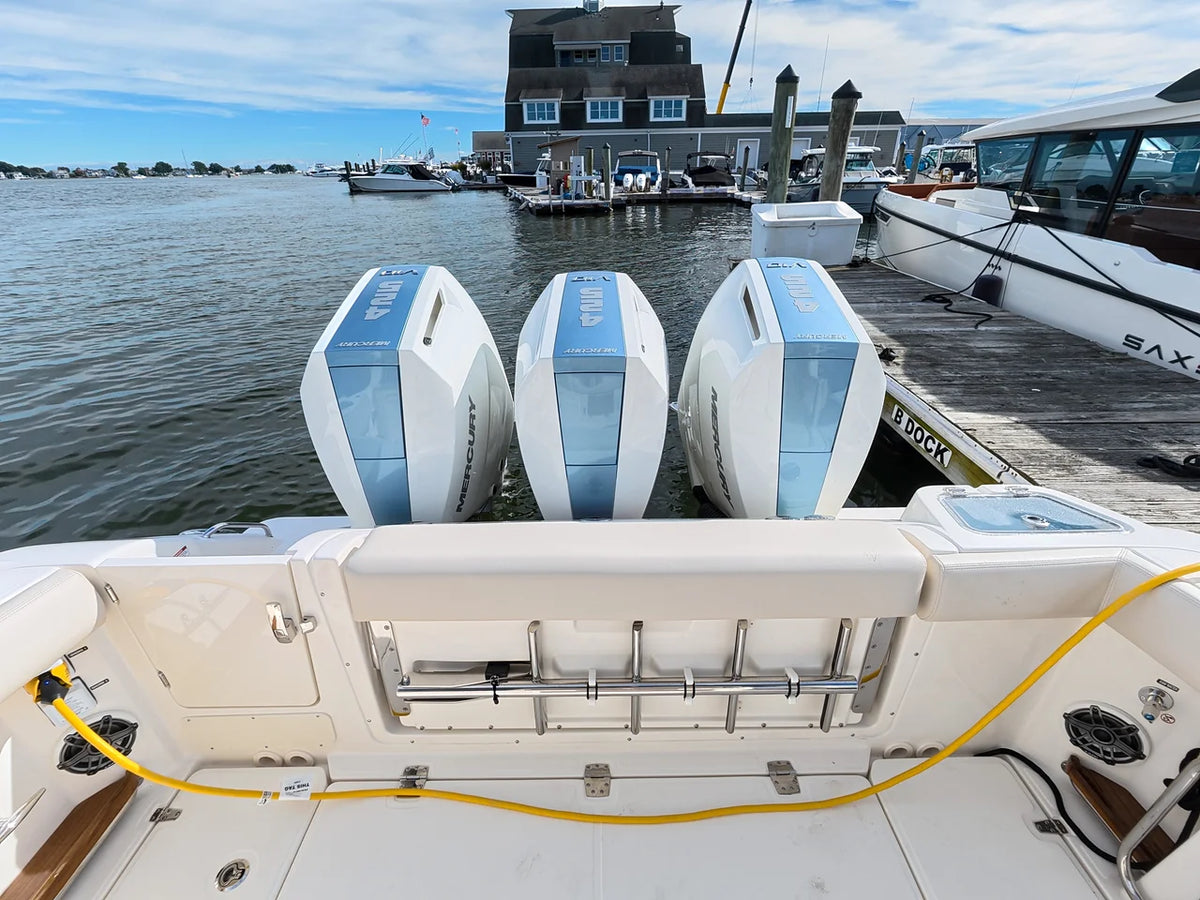 2027 Boston Whaler 350 Realm 35.0 feet, Norwalk, Connecticut #8