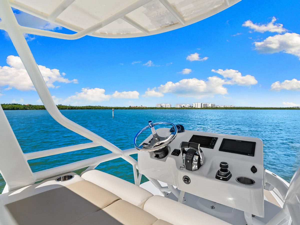 2020 Boston Whaler 380 OUTRAGE 38.0 feet, Naples, Florida #37