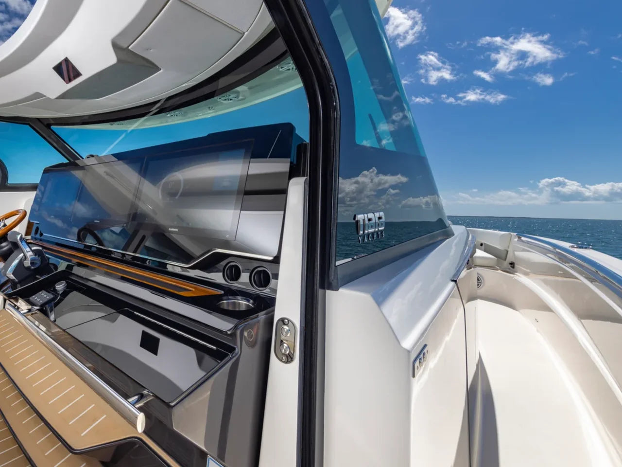 2026 Tiara Yachts 56 LS 56.0 feet, Inuvik, Northwest Territories #14