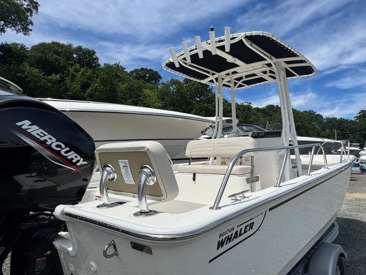 2026 Boston Whaler 190 Montauk 19.0 feet, Huntington, NY #5