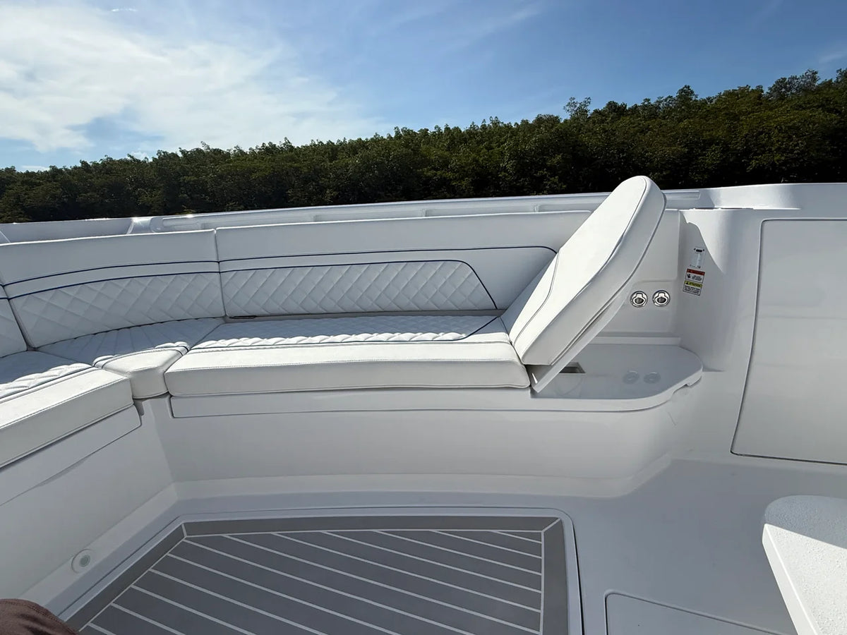 2027 Intrepid 43 NOMAD SE 43.0 feet, Dania, FL #38