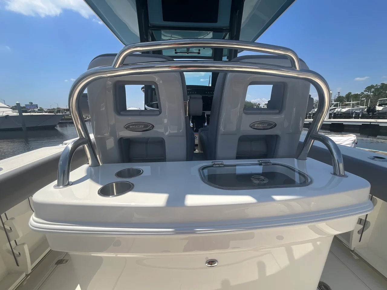 2027 Boston Whaler 250 Outrage 25.0 feet, Jacksonville Beach, Florida #12