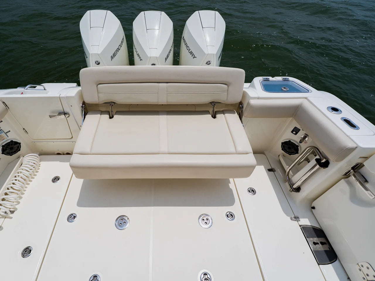 2023 Boston Whaler 350 Realm 35.0 feet, Clearwater, Florida #107