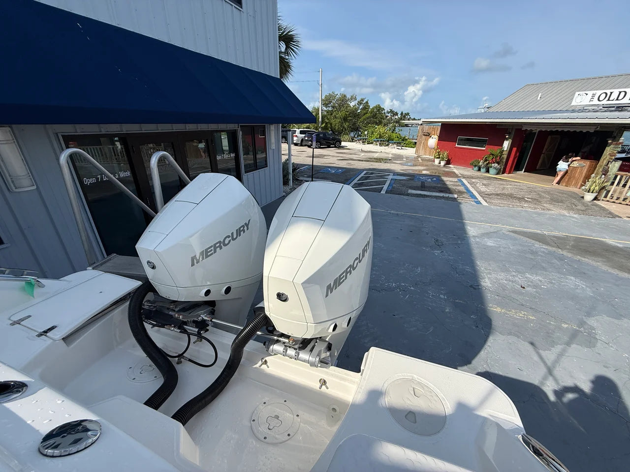 2027 Boston Whaler 250 Outrage 25.0 feet, Sarasota, FL #26