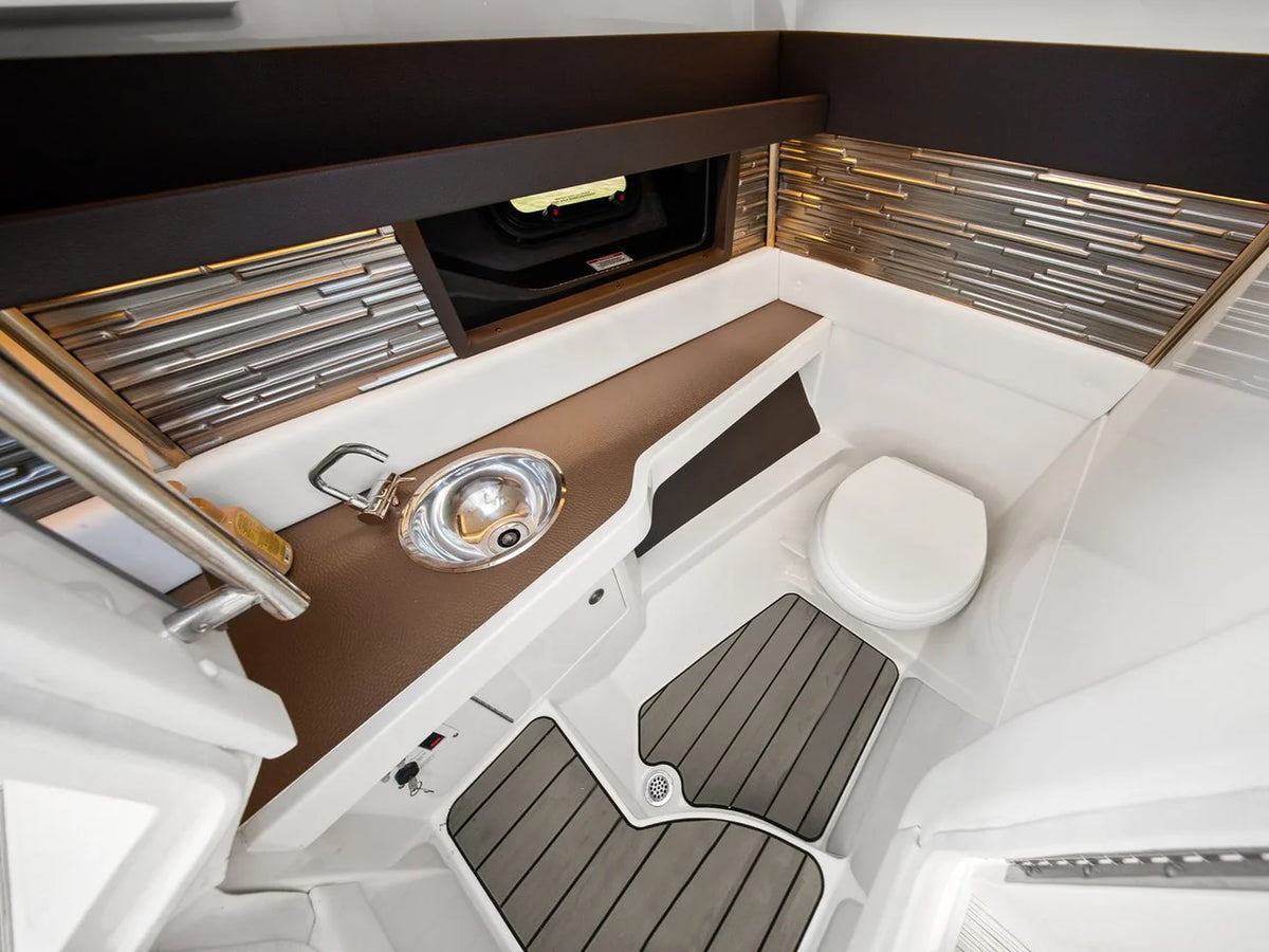 2023 Sea Ray 310 SLX OB 32.0 feet, St Petersburg, FL #19